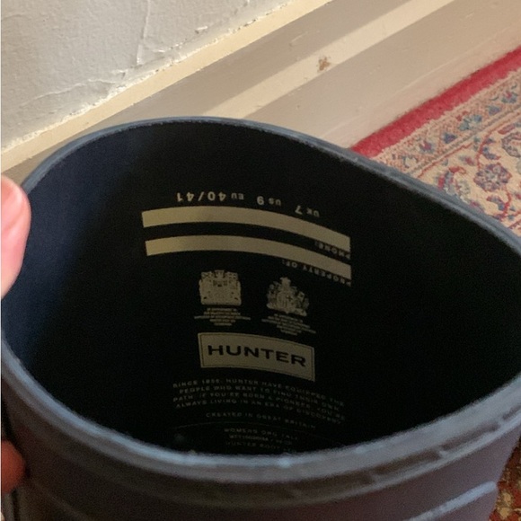 Hunter Classic Black Boots size 9 - Picture 3 of 4